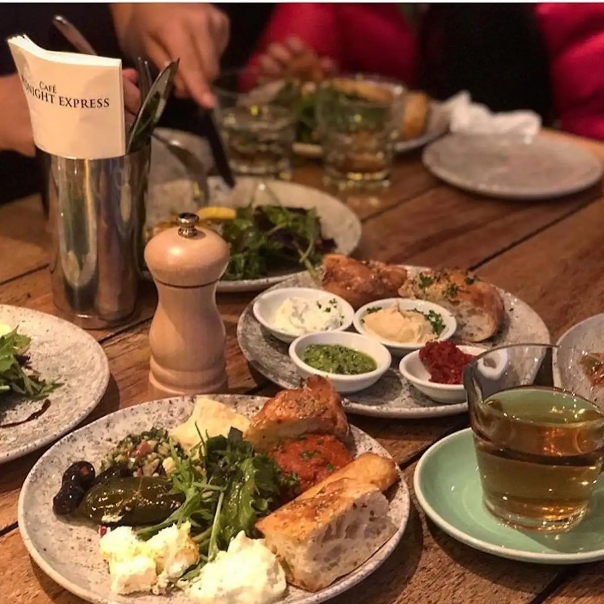 Favourite Eateries In Auckland and Delivery Guide: Mediterranean food dishes at Cafe Midnight Express